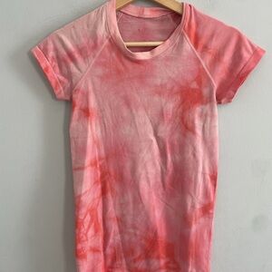 Lululemon Swiftly Tech Short Sleeve Shirt 2.0 Marble Dye Raspberry Cream Size 4
